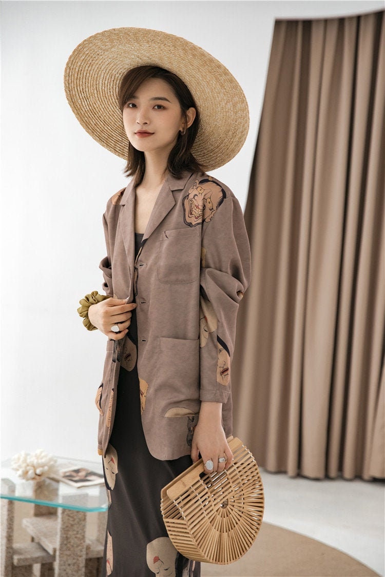 Japanese styled human face graphics print women blazer, earth tone graphics jacket, long sleeves suit