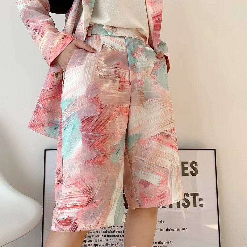 Pink Tie Dye Blazer + Shorts, Woman Suit Jacket Graffiti Pattern Short Pants Painting Strokes for Smart Casual/ Formal/ Gift for her