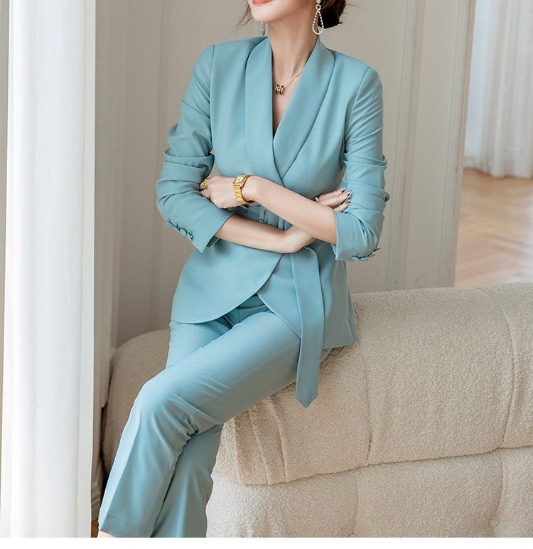 Blue Pantsuit, Designer Woman Suit Jacket+ Pants Minimalist Style Silm Cut for Smart Casual/ Formal/ Office Work/ Event/ Party