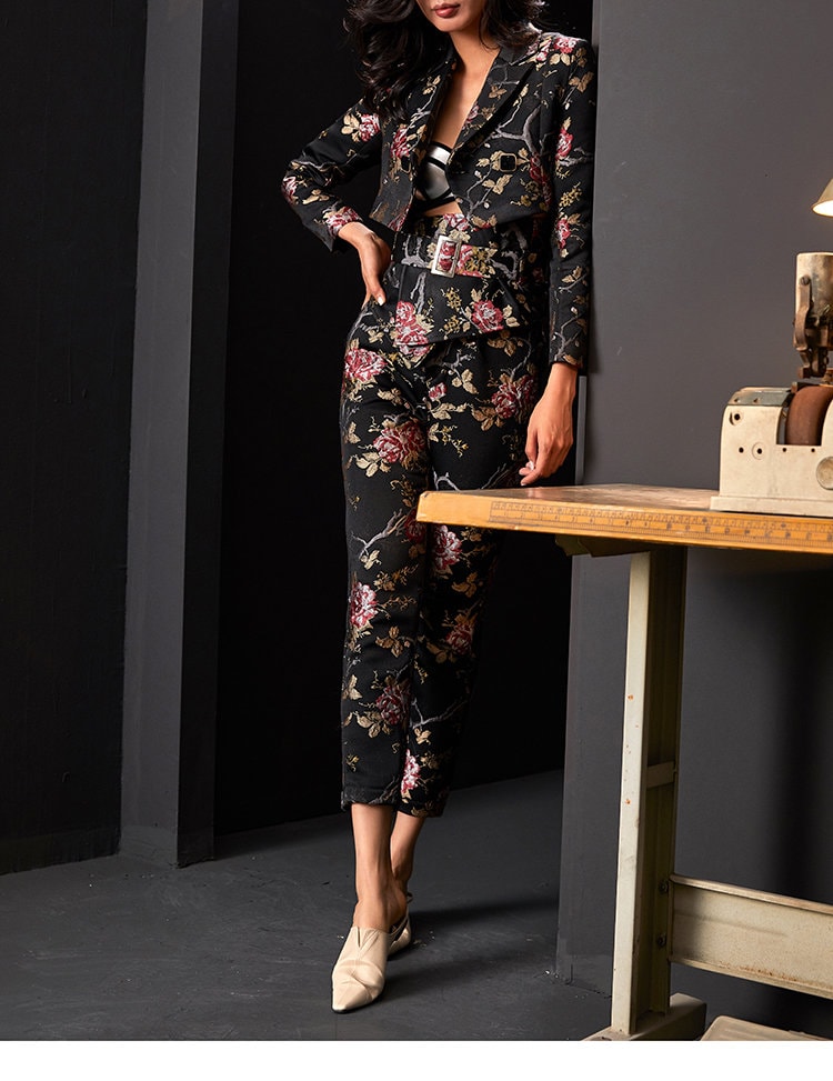 Women Floral Embroidery Suit Set, Subtle Pattern Deluxe Designer Suit Jacket & Pants Asian Style for Smart Casual/ Formal Event/Gift for her