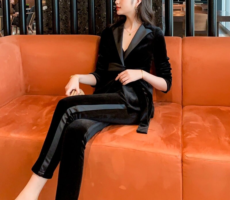 Black Velvet Pantsuit, Designer Woman Suit Jacket + Pants Slim Cut Deluxe for Smart Casual/ Formal/ Party Event/ Gift