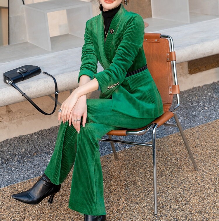 Sharp Green Velvet Pantsuit, Designer Woman Suit Jacket + Pants Slim Cut Deluxe for Smart Casual/ Formal/ Party Event/ Gift