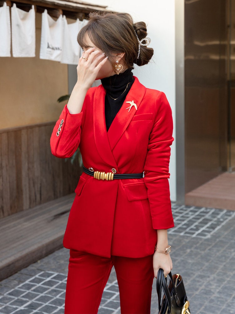 Red Velvet Pantsuit, Designer Woman Suit Jacket + Pants Slim Cut Deluxe for Smart Casual/ Formal/ Party Event/ Gift