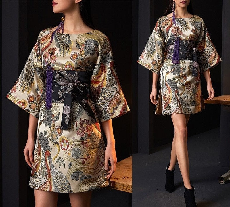 Oriental Style Birds offers Pattern Dress, Women Big Sleeved Art clothes modern vintage Japanese Format Smart Casual Formal Outdoors Gift for her