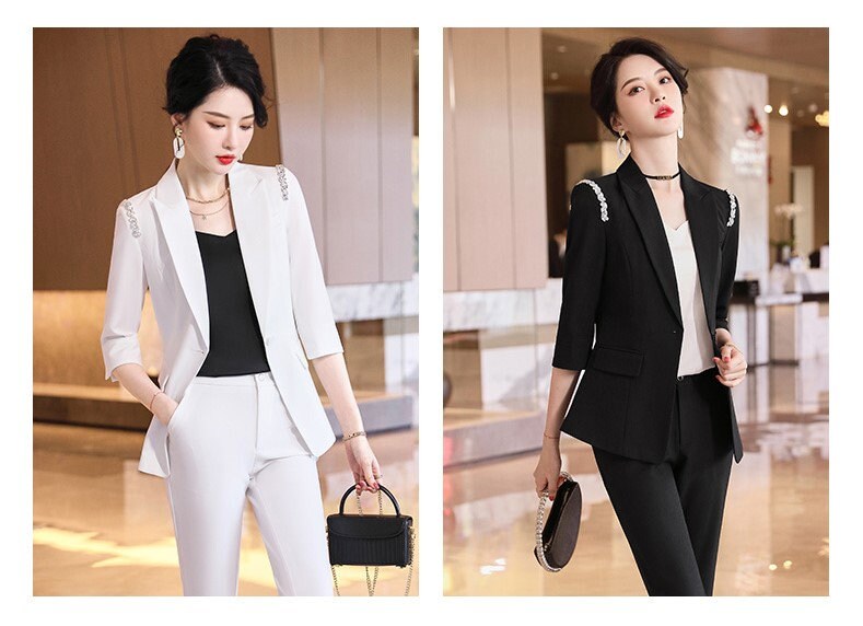 Women White/ Black Pantsuit in Extra Large, Designer Slim Cut Blazer & Pants Set Minimalist Style Beads on Shoulder Formal Wedding Party