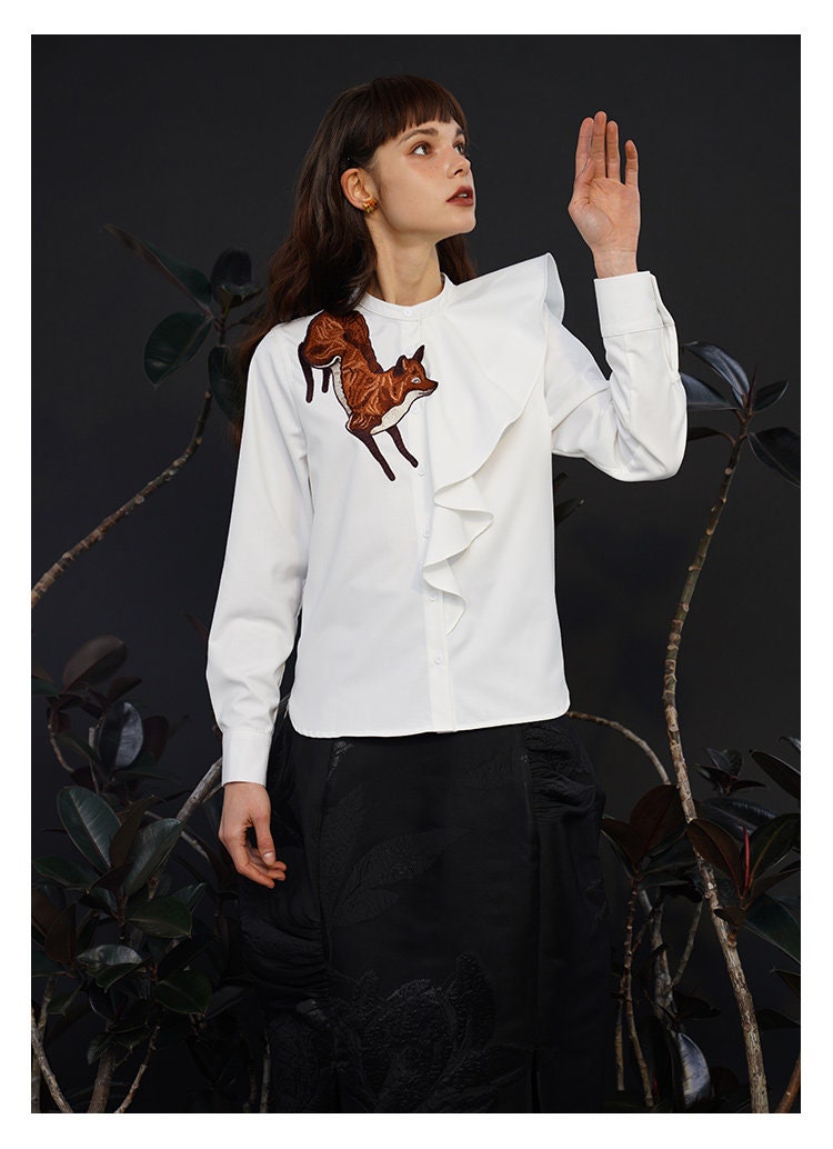 Artistic Woman Blouse Embroidery Wolf Puffy Sleeves Summer Magical Fairy Button Shirt Party Wedding Event Office Outdoors Casual IG KOL