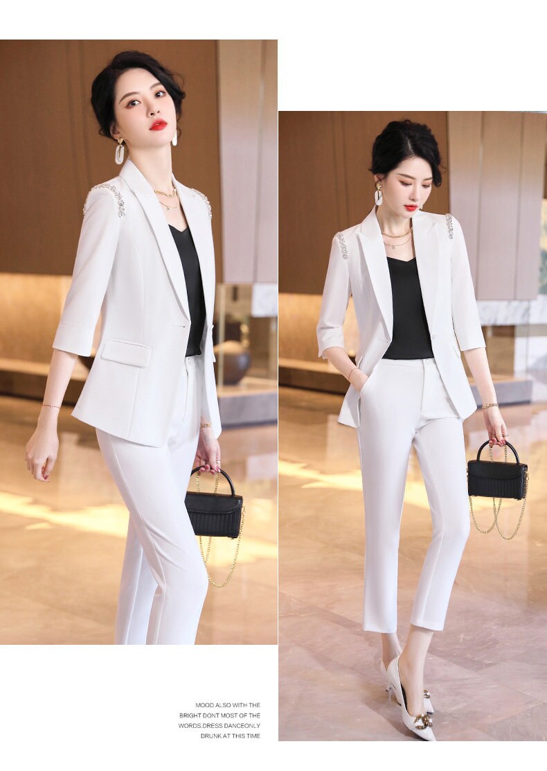 Women White/ Black Pantsuit in Extra Large, Designer Slim Cut Blazer & Pants Set Minimalist Style Beads on Shoulder Formal Wedding Party