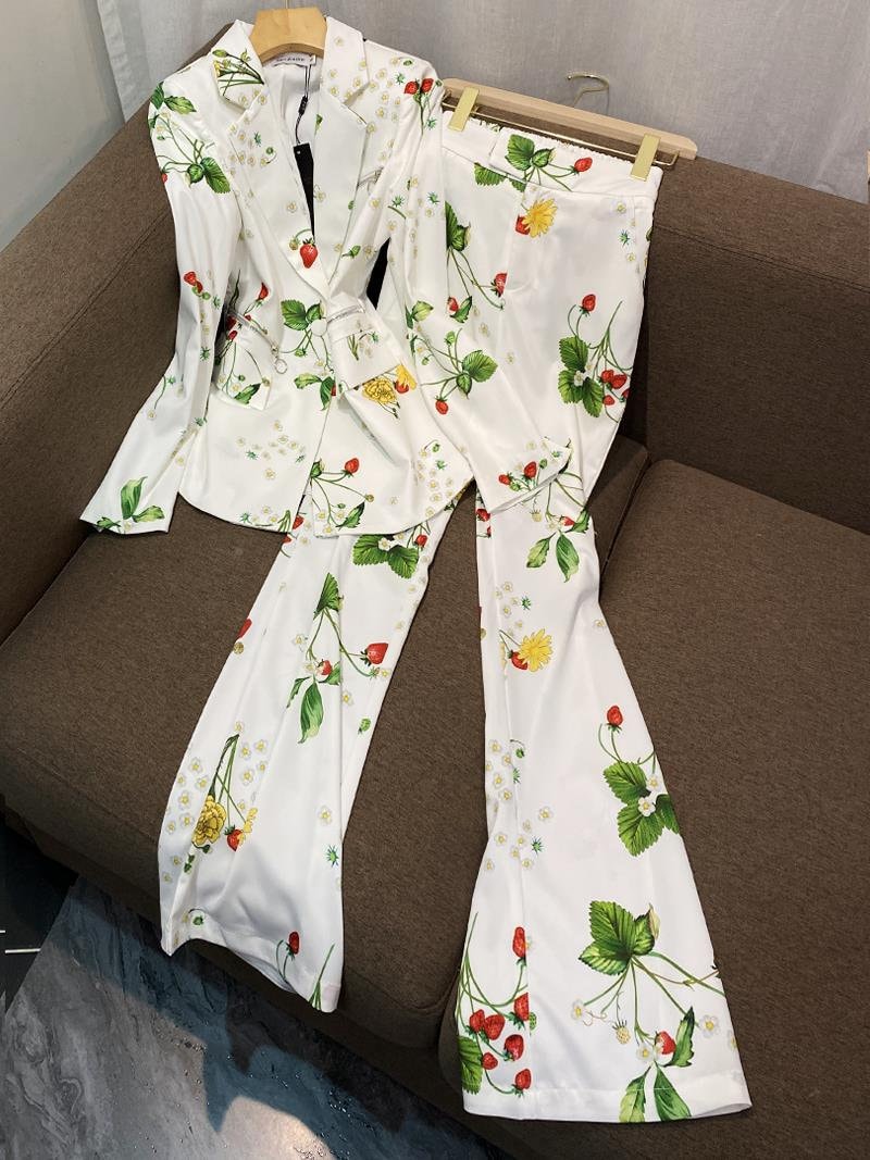 Floral pattern pantsuit, woman designer strawberry graphics suit jacket + pants, thin layered soft suit set formal office smart casual gift