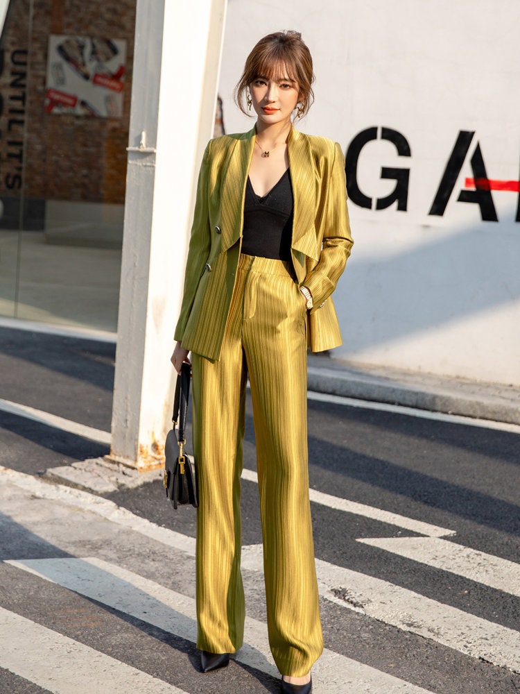 Golden acetate slim cut pantsuit, designer woman gold suit jacket + pants, Smart Causal/ Formal/ Party Event/ Prom Wedding/Gift