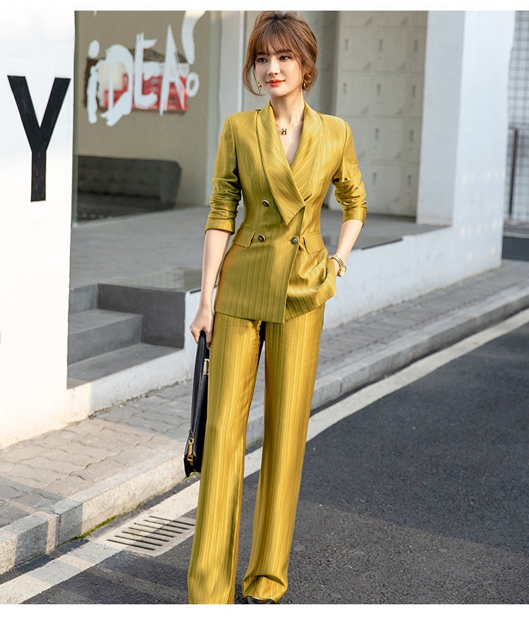 Golden acetate slim cut pantsuit, designer woman gold suit jacket + pants, Smart Causal/ Formal/ Party Event/ Prom Wedding/Gift