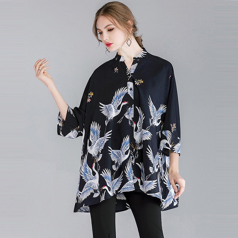 Cranes print loose fit blouse, designer woman Japanese art graphics shirt extra large, Smart Causal/ Formal/ Party Event/ Prom Wedding/Gift