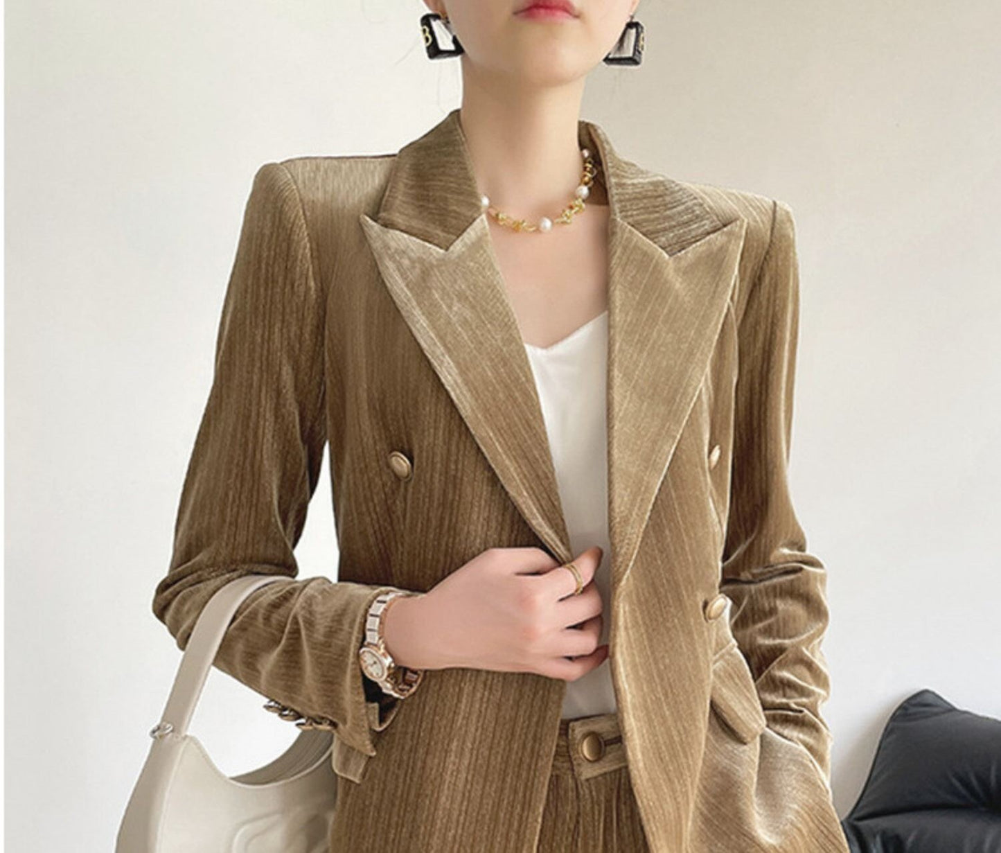 Gold Velvet Pantsuit, Designer Women slim cut winter Suit Jacket + Pants, Smart Causal/ Formal/ Party Event/ Prom Wedding/Gift