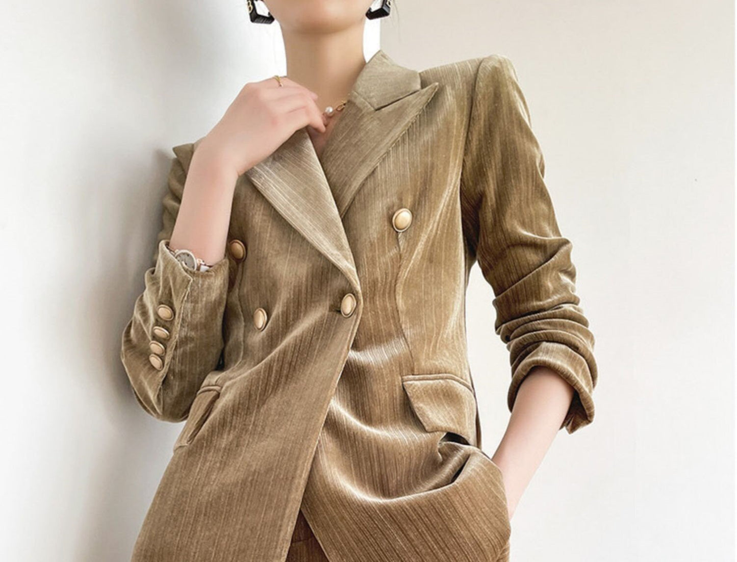 Gold Velvet Pantsuit, Designer Women slim cut winter Suit Jacket + Pants, Smart Causal/ Formal/ Party Event/ Prom Wedding/Gift