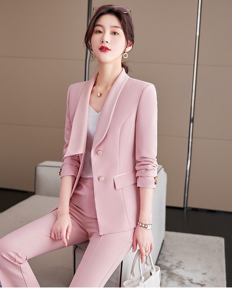 Women Lavender/ Pastel Pink Suit Set Jacket And Pants Formal Suit Prom Suits For Women Wedding Party Event Gift KOL IG