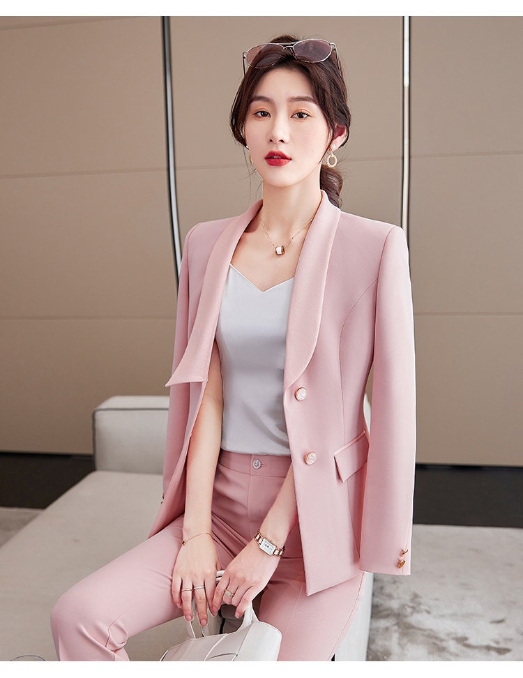 Women Lavender/ Pastel Pink Suit Set Jacket And Pants Formal Suit Prom Suits For Women Wedding Party Event Gift KOL IG