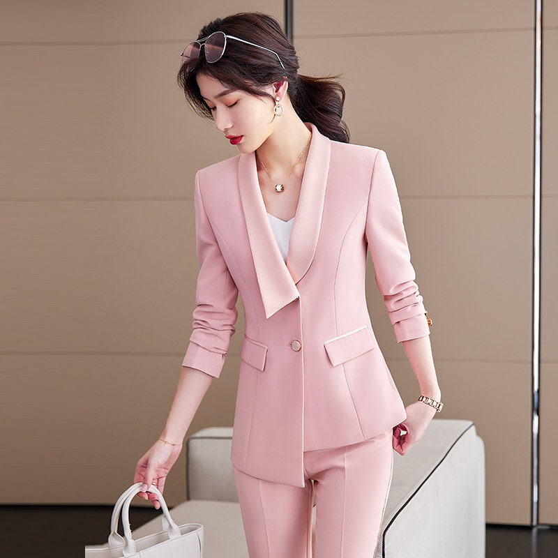 Women Lavender/ Pastel Pink Suit Set Jacket And Pants Formal Suit Prom Suits For Women Wedding Party Event Gift KOL IG