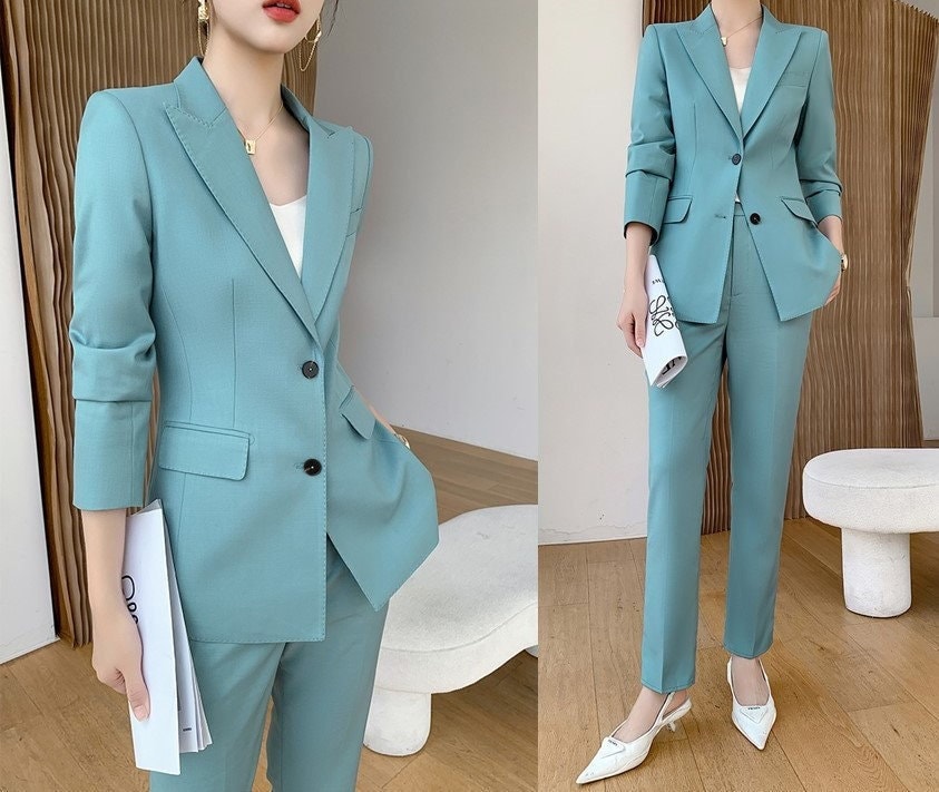 Pale blue women slim cut pantsuit, designer woman modern blazer + pants suit set, Smart Causal Formal Office Party Event Prom Wedding Gift