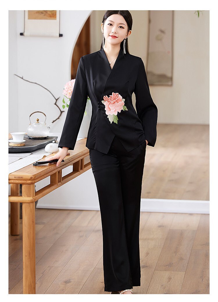 Floral embroidery pantsuit, designer woman embroidery sleeves blazer + pants, suit set for Party Event/ Prom Wedding/ Office