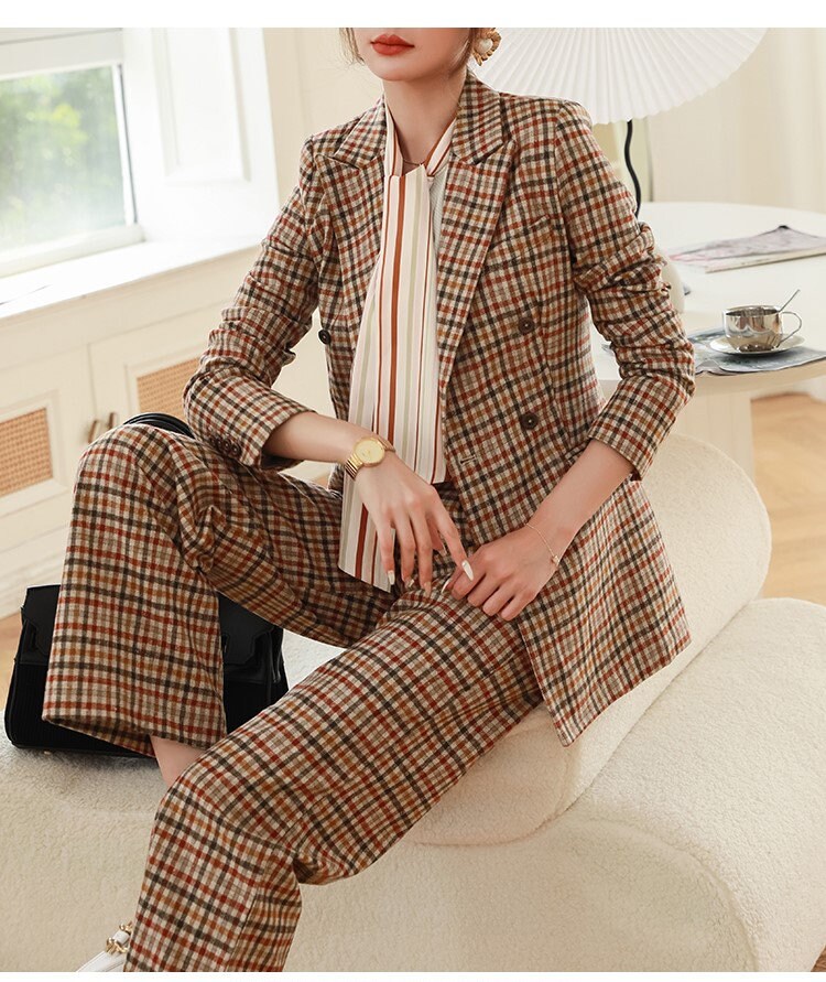 Retro checked Coffee Pantsuit. Designer women slim cut blazer + wide leg pants sprint summer smart casual formal office wedding prom