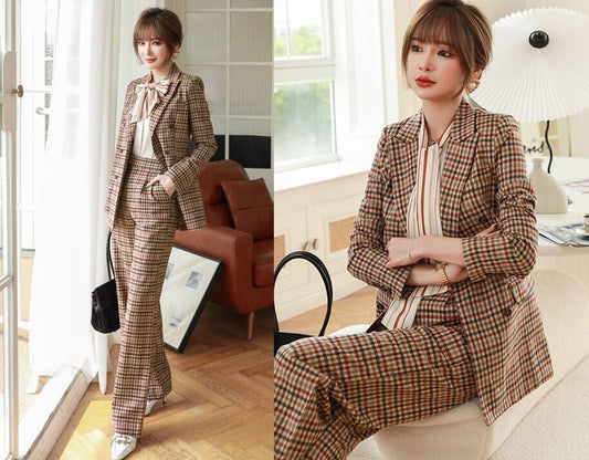 Retro checked Coffee Pantsuit. Designer women slim cut blazer + wide leg pants sprint summer smart casual formal office wedding prom