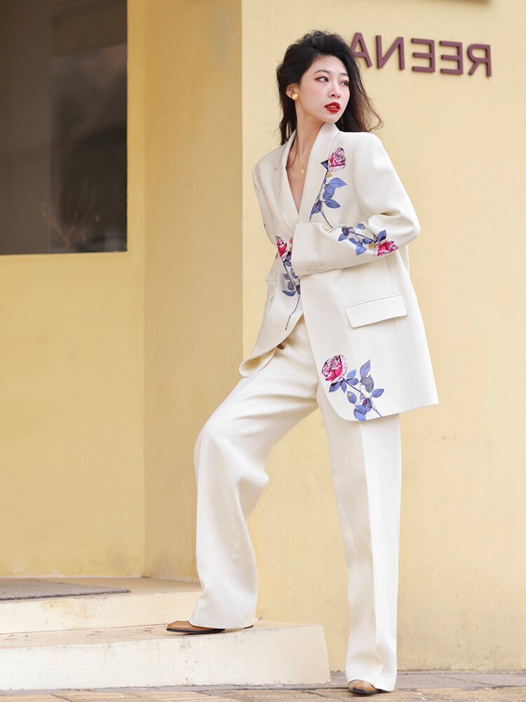 Flower print white pantsuit, designer women loose fit blazer + wide legs pants suit set smart casual formal office wedding cocktail party