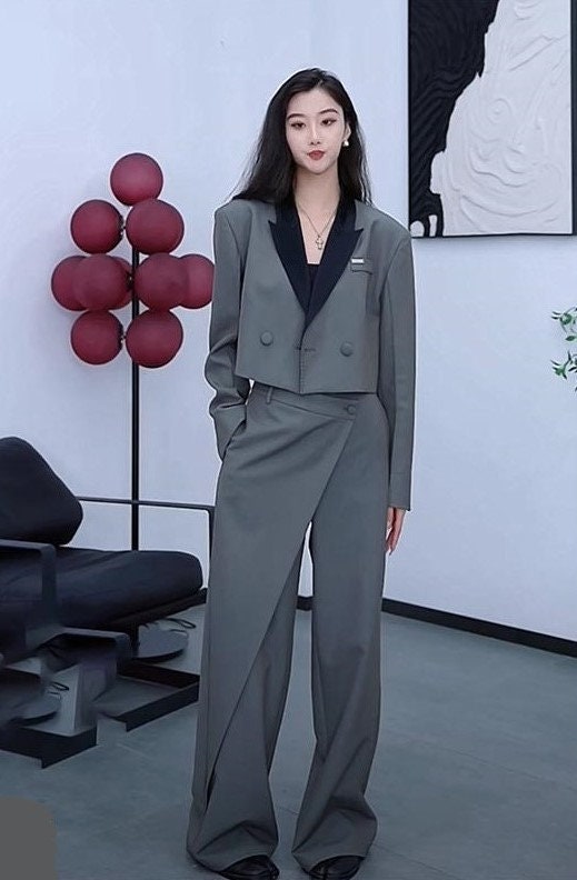 Gray stylish cool pantsuit, designer women short blazer + wide leg pants smart casual formal office wedding event party gift