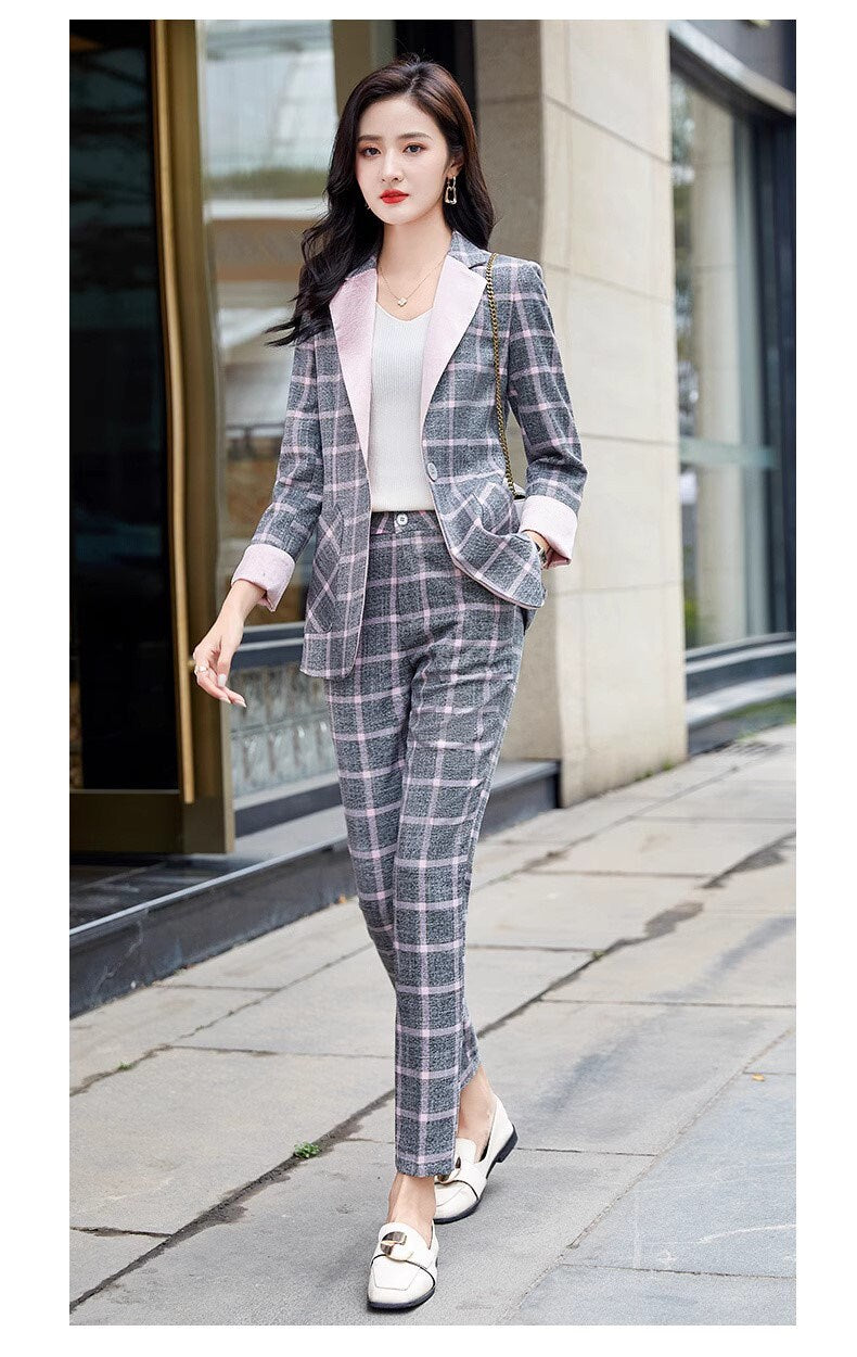 Checkered pink/gray collar pantsuit, designer woman suit set, slim cut blazer+ crop legs pants, wedding office formal smart casual