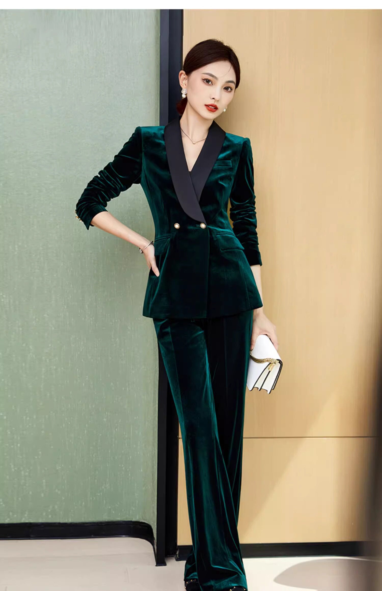 Green/ Red Velvet Pantsuit Designer Woman Suit Jacket + Pants Slim Cut suit Smart Casual/ Formal/ Party Event suit