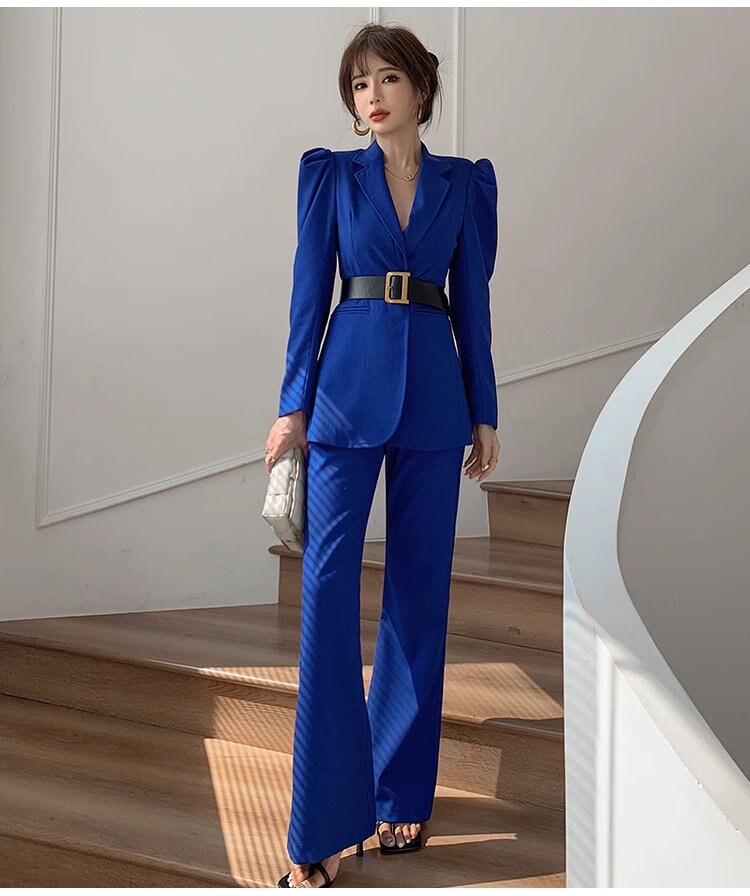 Blue pointed shoulder pantsuit with belt, designer woman slim cut suit set, puffy sleeves blazer+ boot legs pants, wedding office formal