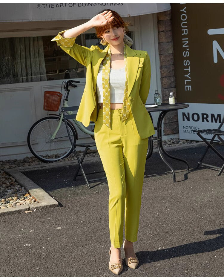 Sharp greenish yellow pantsuit, designer woman suit set, slim cut blazer+ pants, wedding office formal smart casual