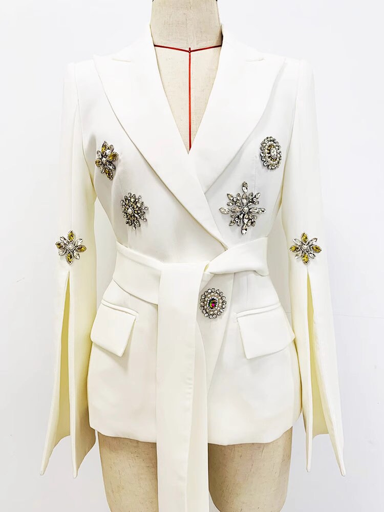 Women's Belted Embroidery Big Jewellery Flare Sleeves White Blazer Jacket, Performance costume, Wedding Ceremonies, Formal Event Prom