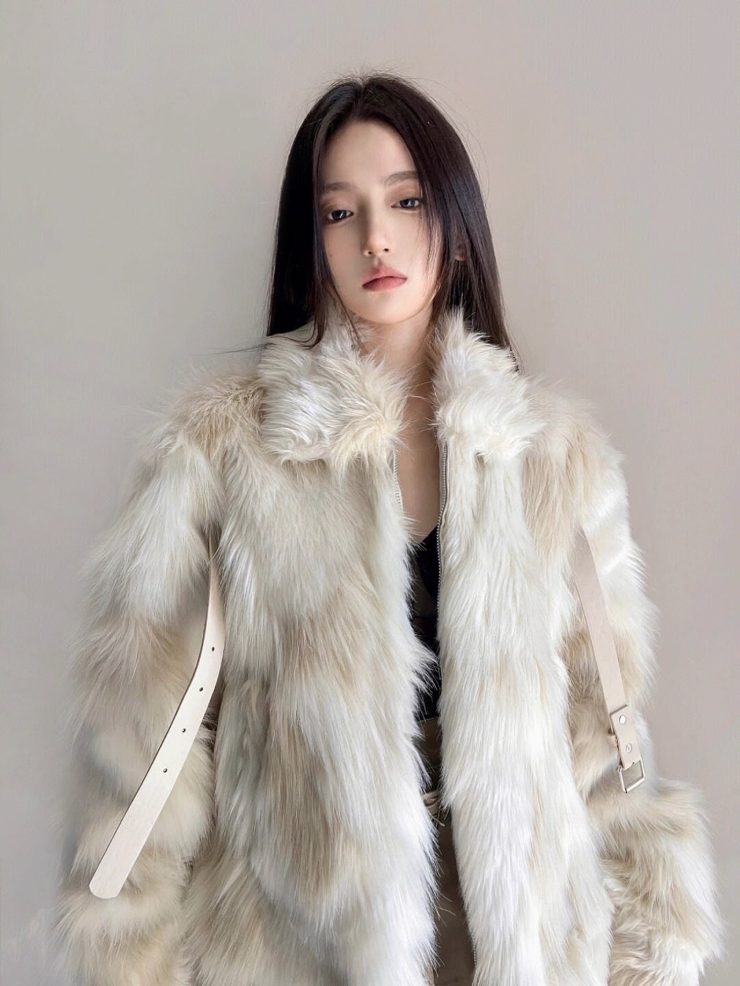 Furry faux milky white color jacket rave punk goth cozy plur top party clubwear unique designer outdoors kpop style peacoat