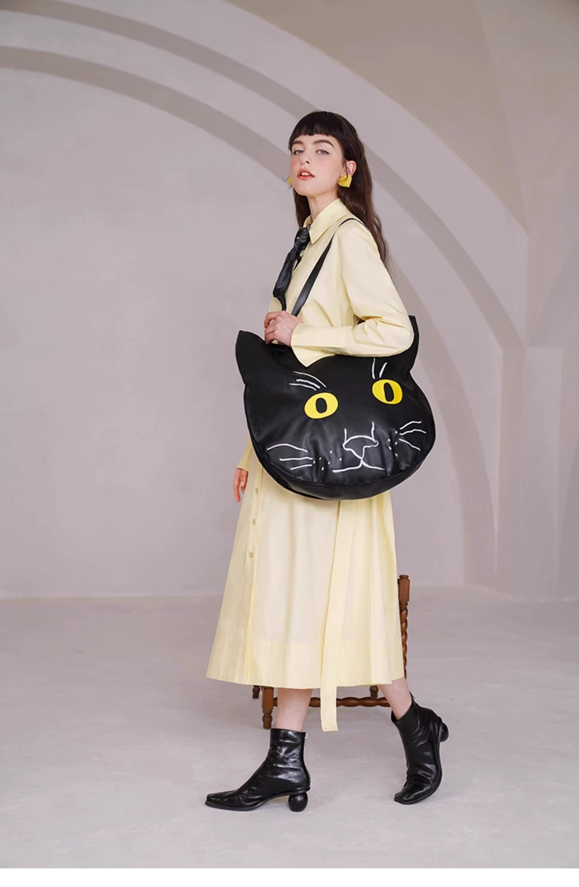 Black cat artwork blouse + Cat head tote bag, women white/ pink shirt in artistic shirt Smart Causal/ Formal/ Party Event/ Prom shirt